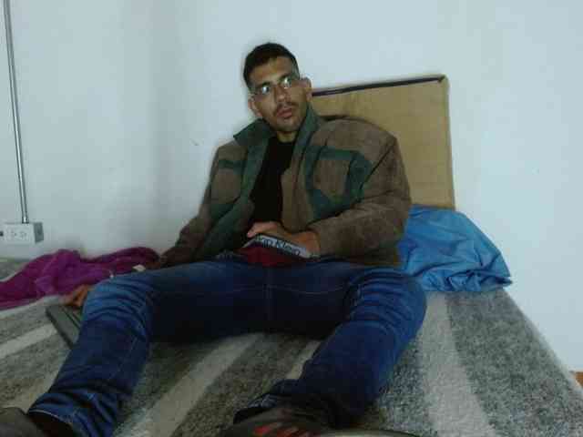 johanylatino