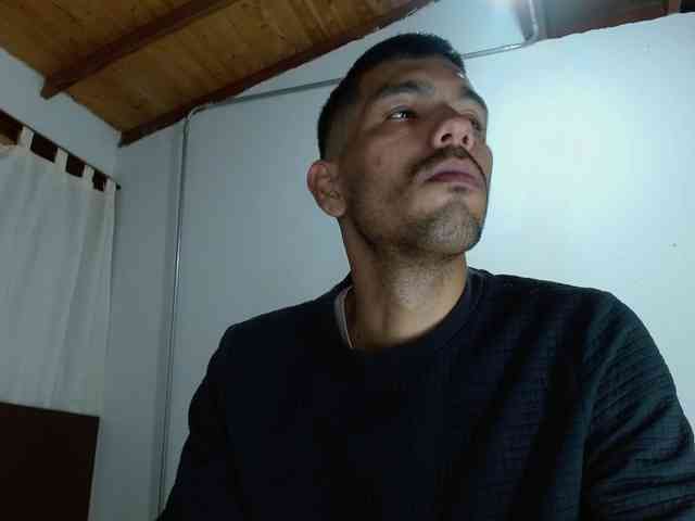 johanylatino