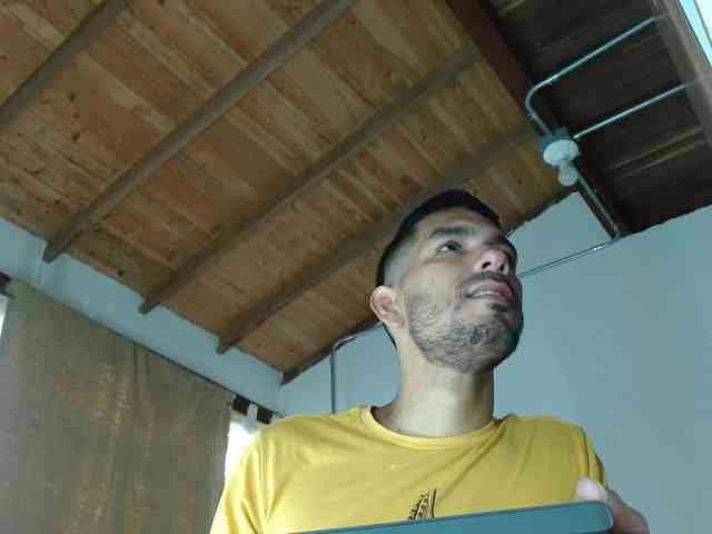 Johanylatino