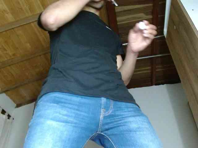 johanylatino