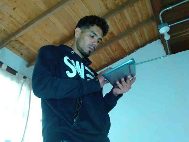 Johanylatino