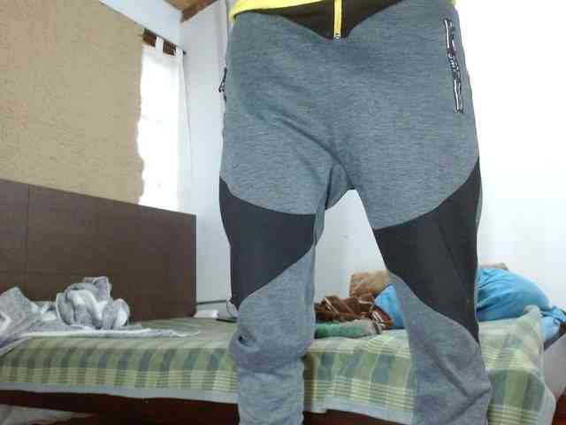 johanylatino johanylatino