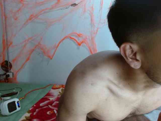 johanylatino johanylatino