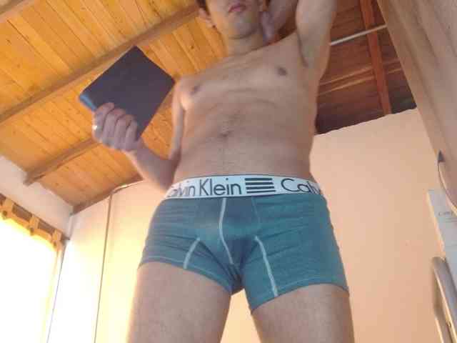 johanylatino johanylatino