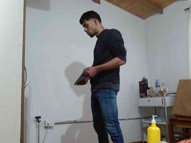 Johanylatino