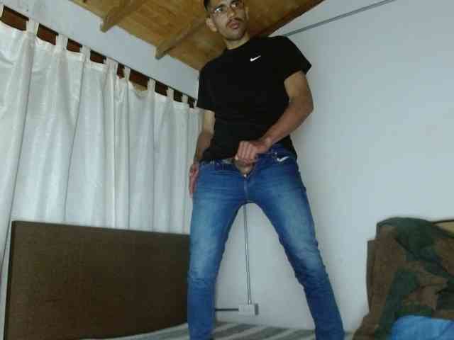 johanylatino