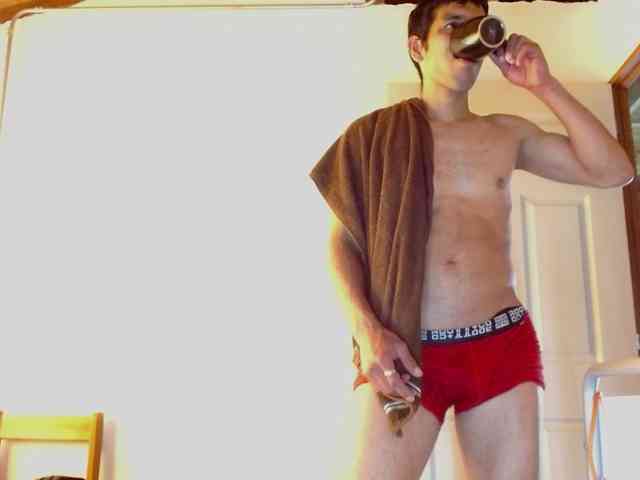 johanylatino