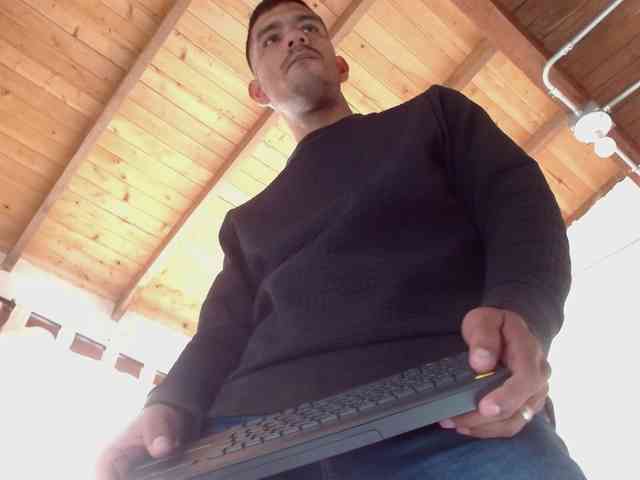 johanylatino