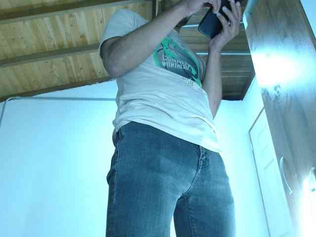 johanylatino Sex Cam Show