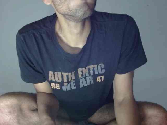 johanylatino