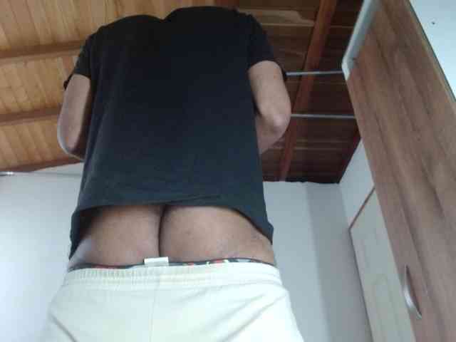 johanylatino Sex Cam Show