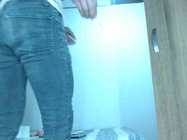 johanylatino Sex Cam Show