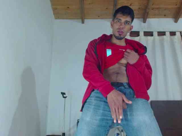 johanylatino johanylatino