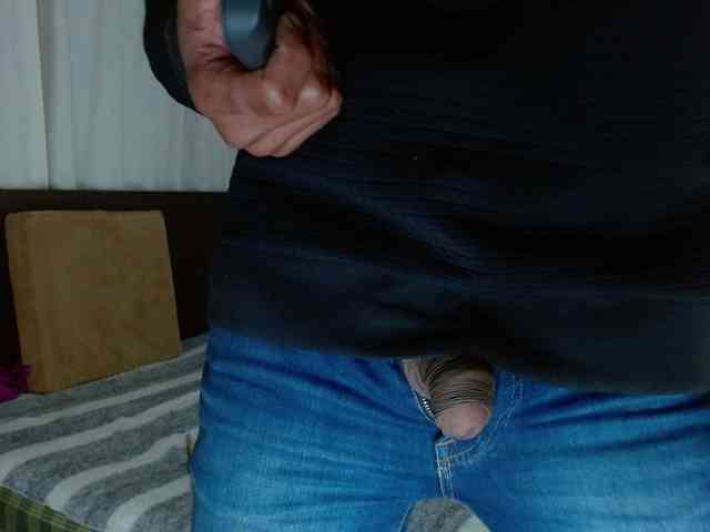 johanylatino