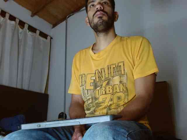 Johanylatino