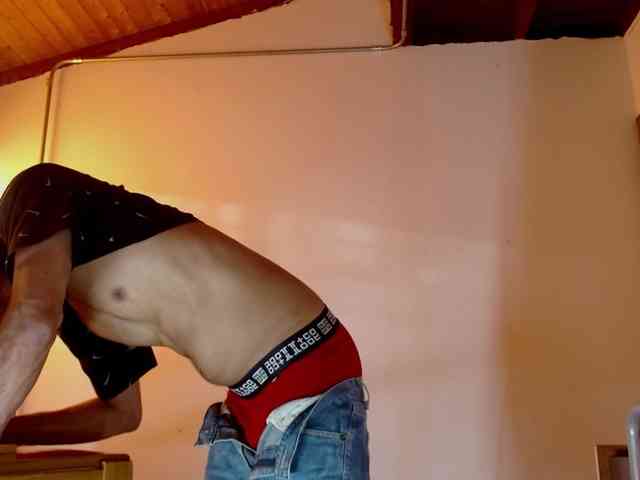 johanylatino