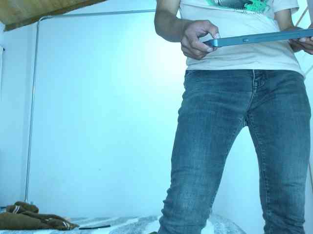johanylatino Sex Cam Show