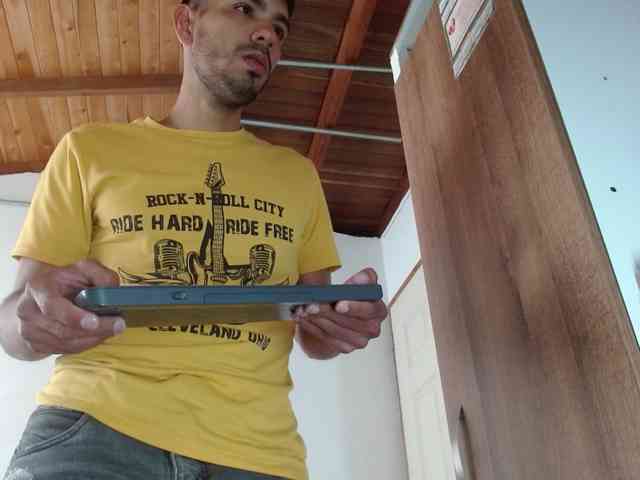 Johanylatino