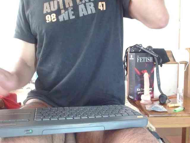 johanylatino
