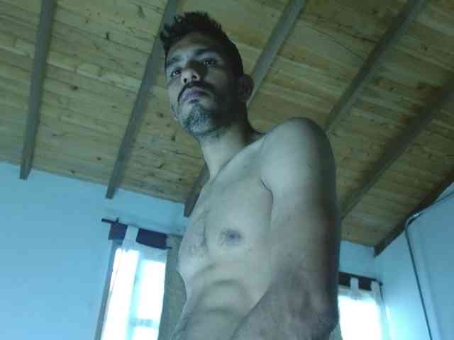 Johanylatino