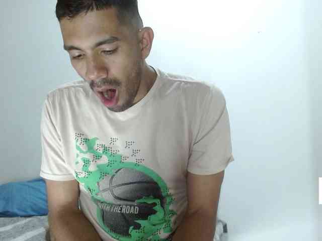johanylatino johanylatino