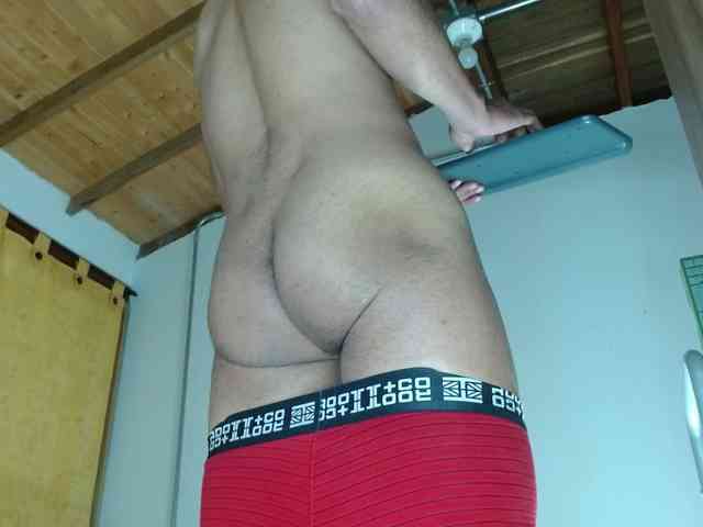 johanylatino johanylatino
