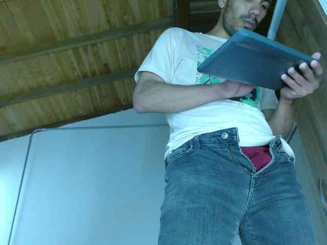 johanylatino