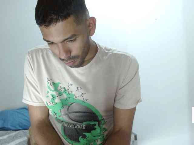 johanylatino