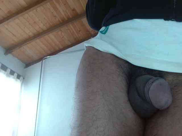 johanylatino Sex Cam Show