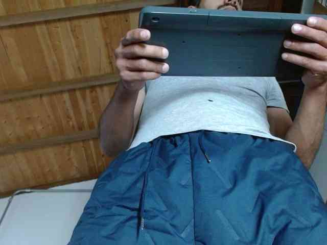 johanylatino