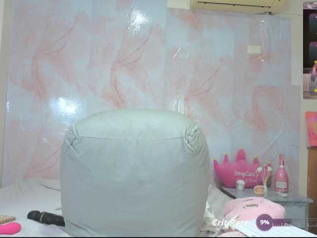 Erin- live cam on BongaCams