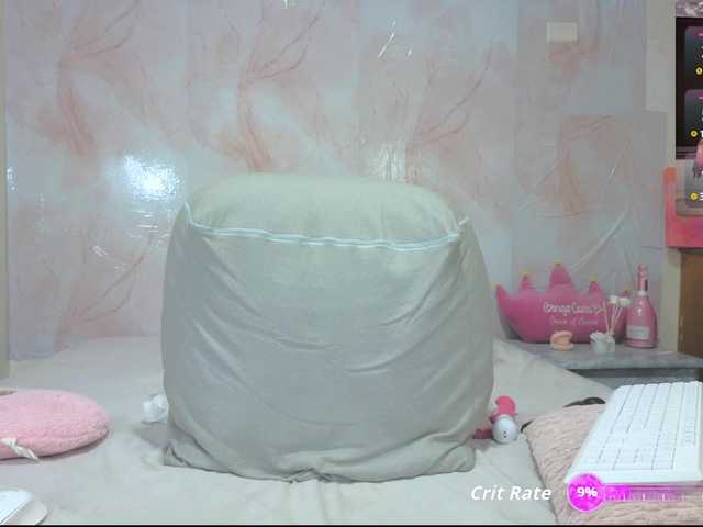Erin- live cam on BongaCams