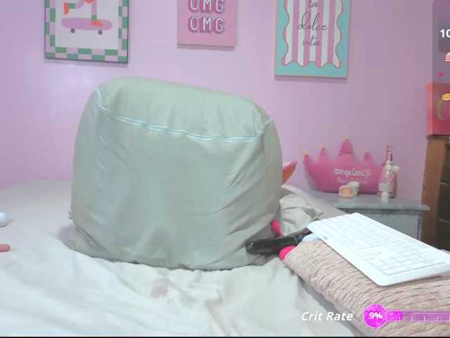 Erin- live cam on BongaCams
