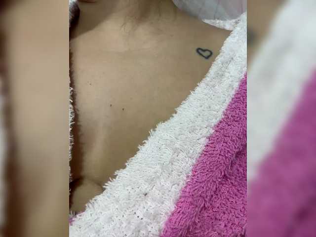 erin- live webcam show