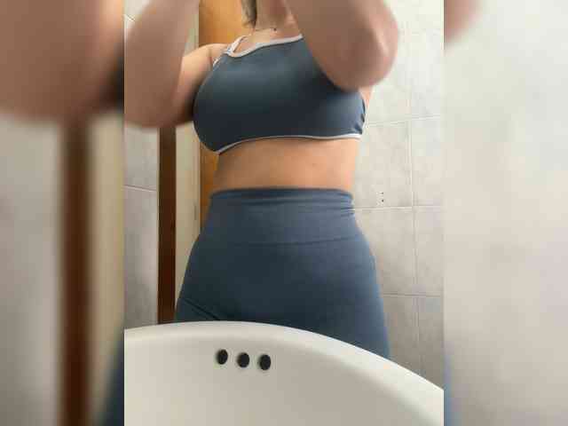 erin- webcam