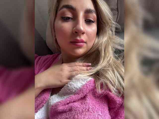 erin- webcam