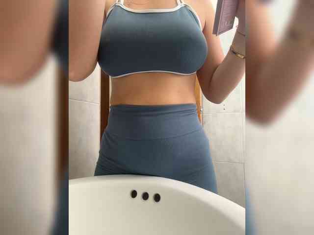 erin- webcam