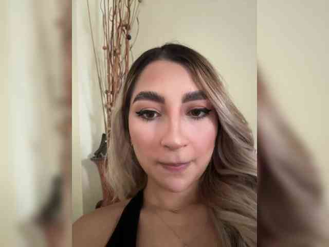 erin- webcam