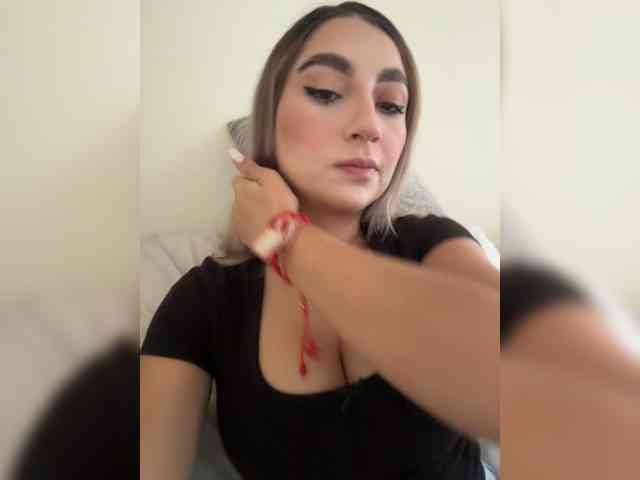 erin- webcam