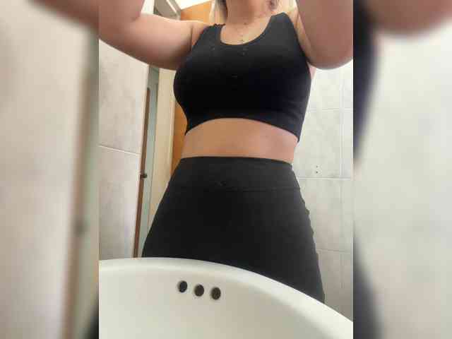 erin- webcam