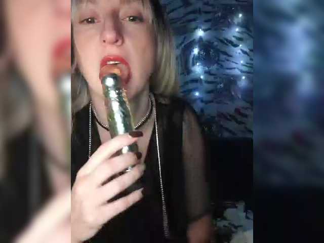 Ella-Mary