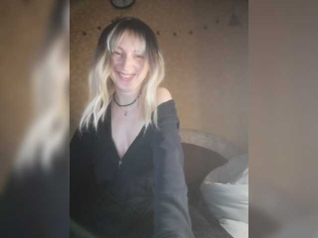 LizBetty live cam on BongaCams