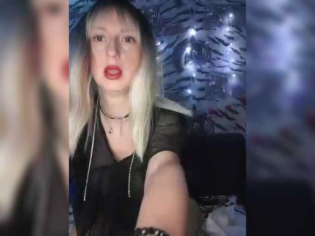 LizBetty live cam on BongaCams