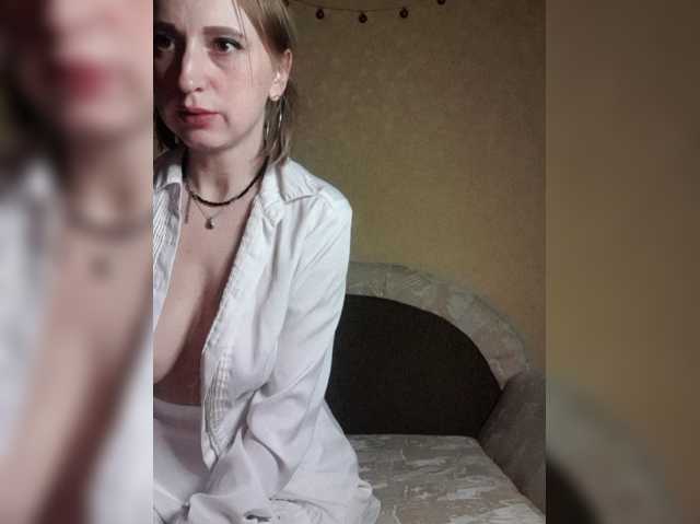 LizBetty live cam on BongaCams