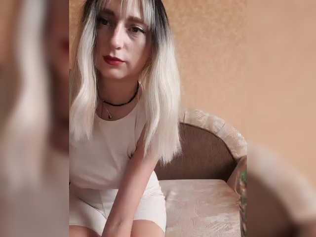 LizBetty live cam on BongaCams