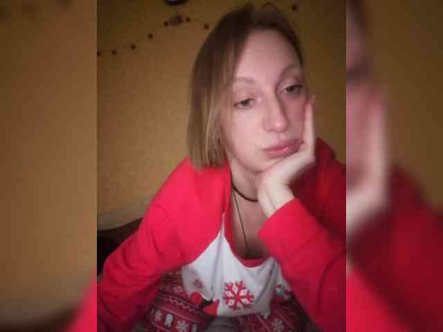 Ella-Mary webcam