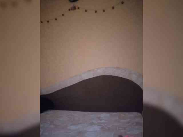 Ella-Mary webcam