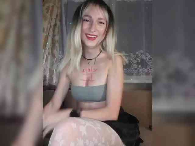 Ella-Mary webcam