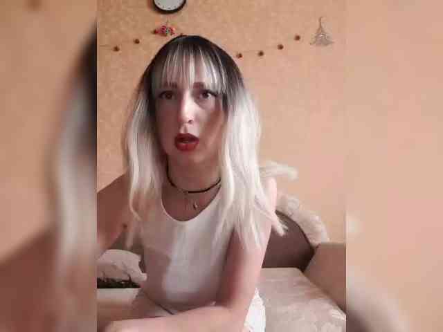 Ella-Mary webcam