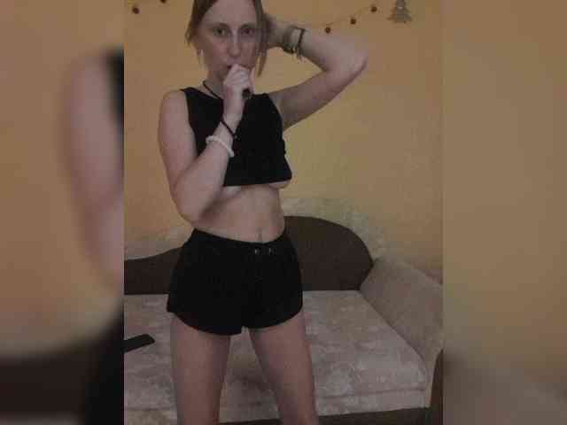 Ella-Mary webcam